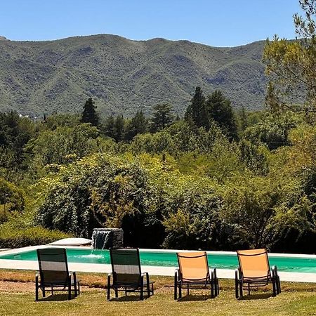 La Jacinta Posada Suites サンタ・ロサ・デ・カラムチタ エクステリア 写真