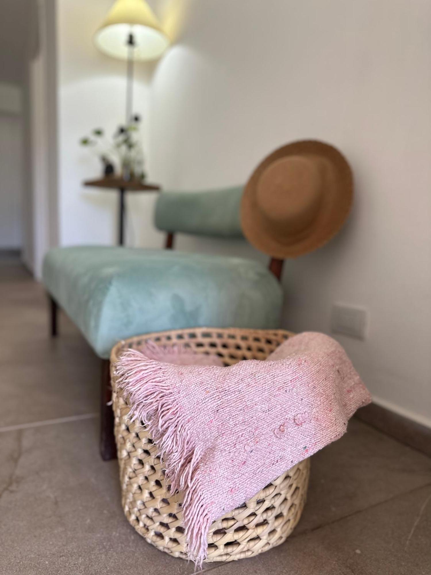 La Jacinta Posada Suites サンタ・ロサ・デ・カラムチタ エクステリア 写真